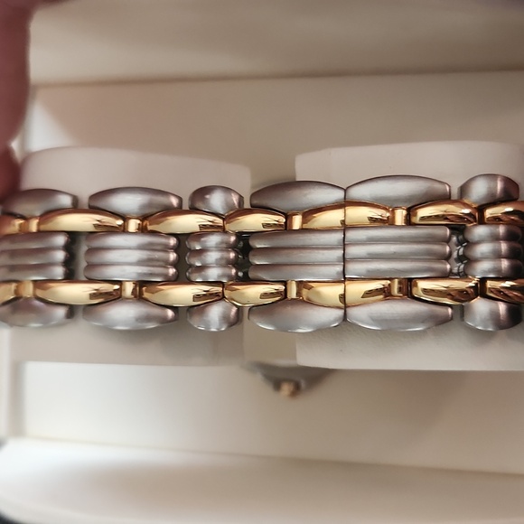 Men's Movado Watch - Picture 7 of 12